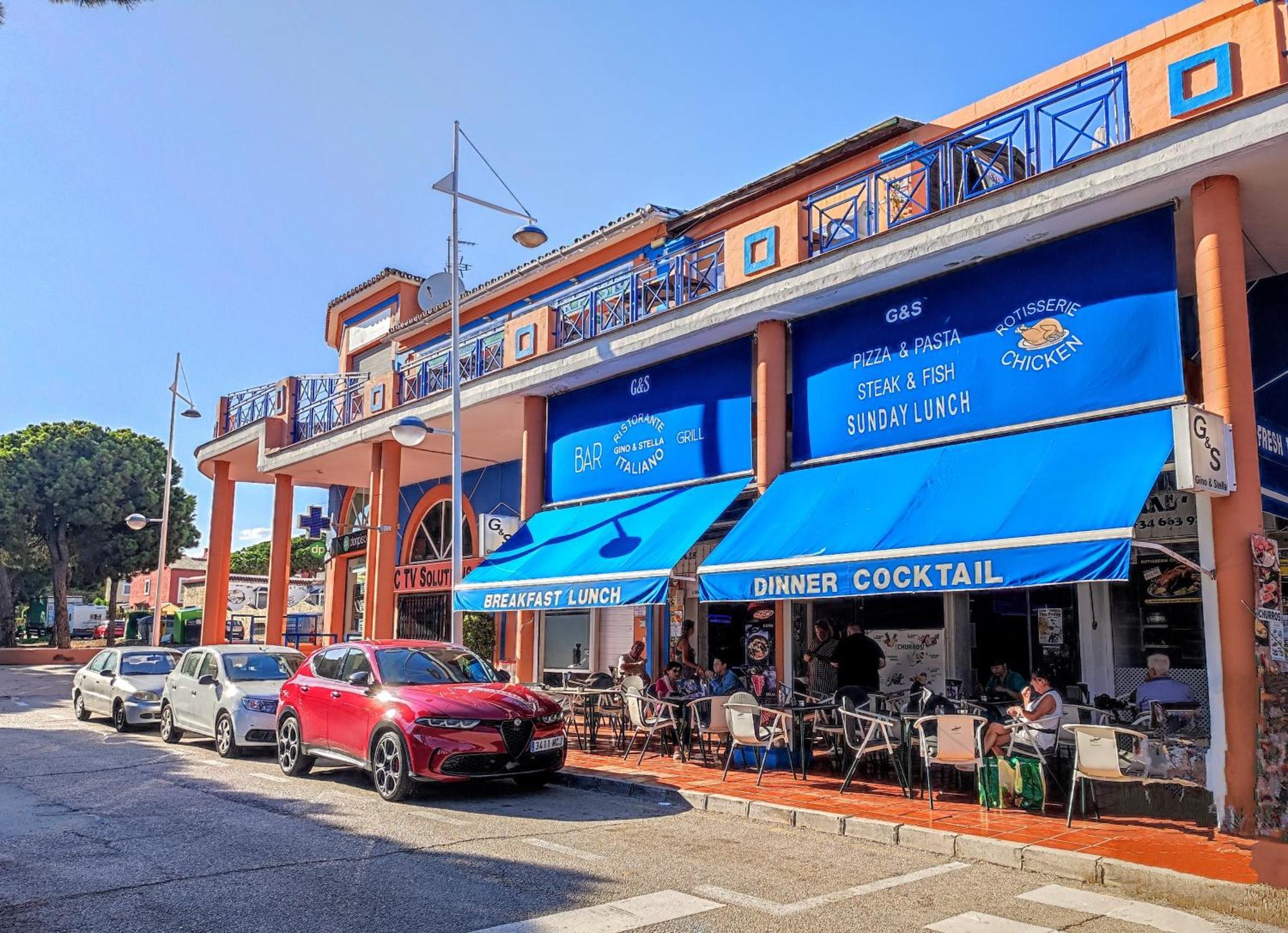 Apartamento Mar Azul, Primera Linea De Playa Sitio de Calahonda 외부 사진